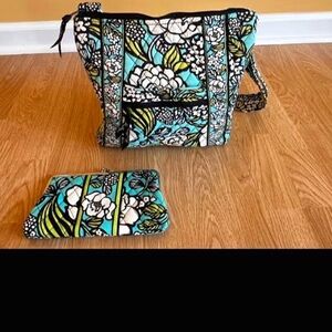 Retired Vera Bradley Island Bloom Hipster Crossbody & Kisslock Wallet